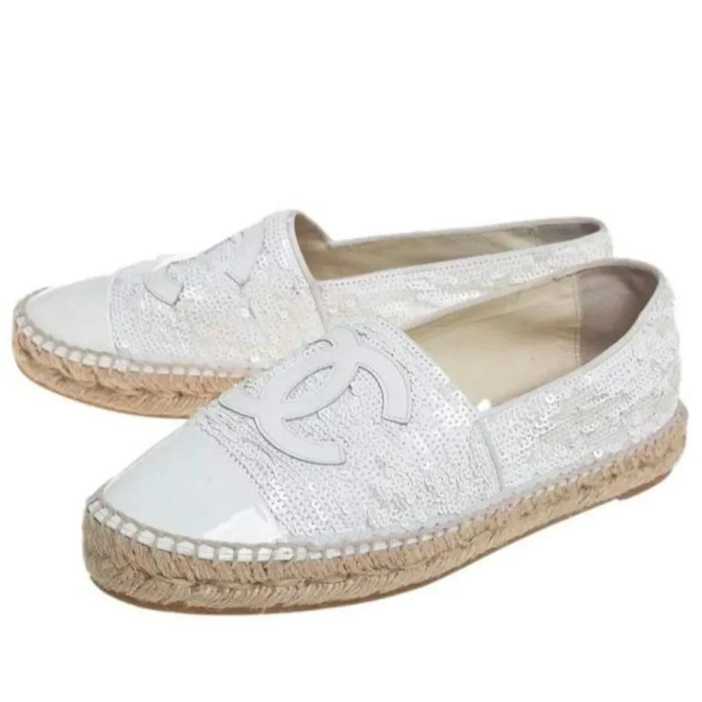 CHANEL White Woven Interlocking CC Logo Sequin Flat Espadrilles Size EU37